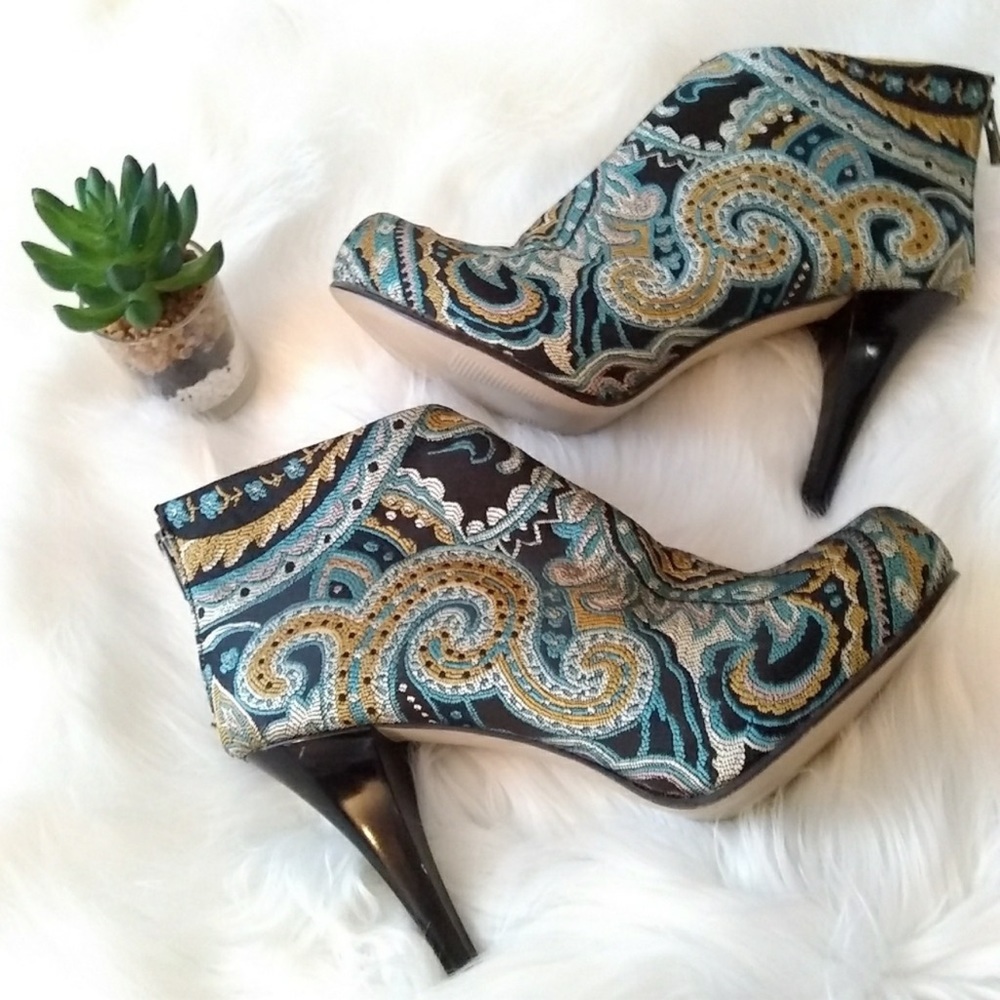 Woven Arts handmade tapestry booties